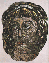 Mosaico del sec. VII raffigurante una testa d’angelo